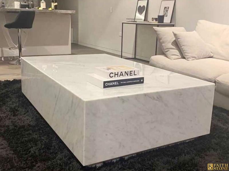 table basse classique en marbre blanc