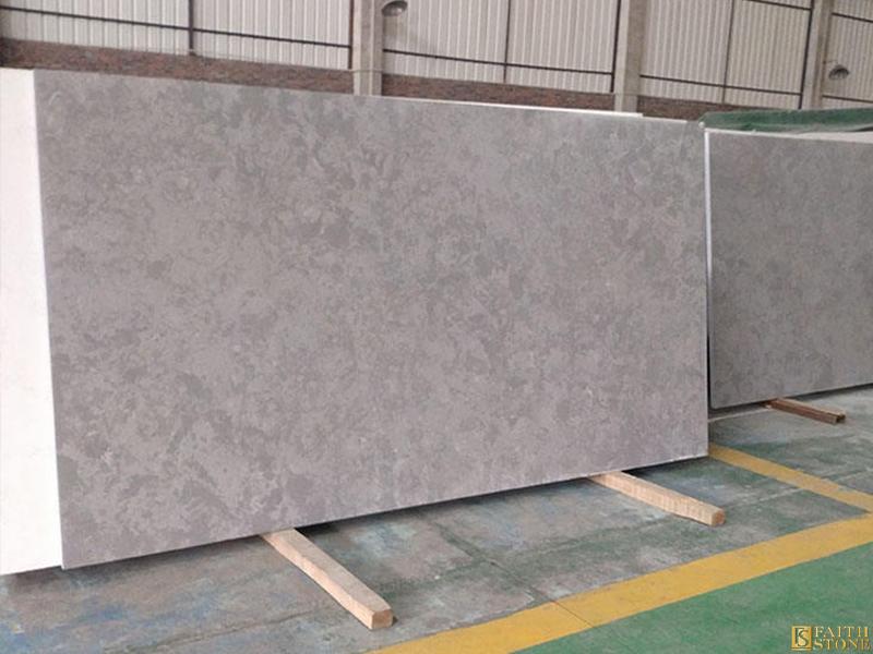 Dalle de quartz gris brumeux